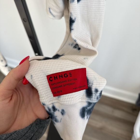 CHNGE cropped shirt tie dye - Picture 3 of 5